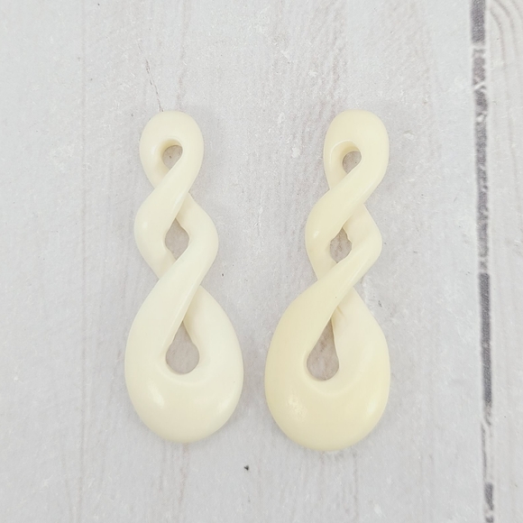 Hand Carved Bone Pendants 2 - Picture 1 of 6